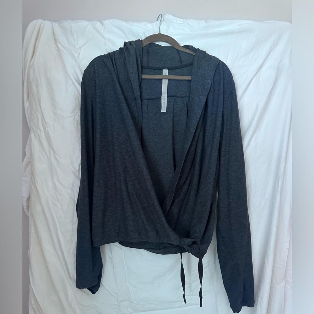 Lululemon yoga wrap hooded shirt. Size 10. Too small on me now